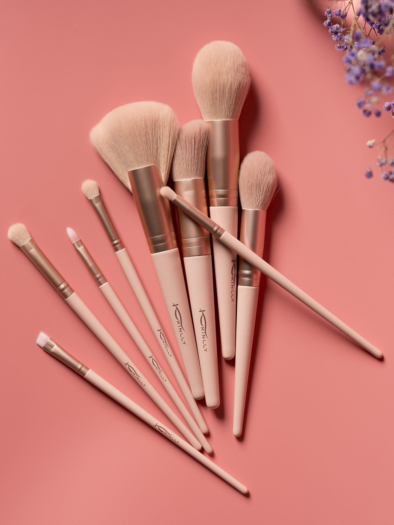 粉色化妆刷（图ZMTU1NjA3Mjgw） - 产品摄影 - 站酷设计师姚曳86原创素材 - 站酷ZCOOL