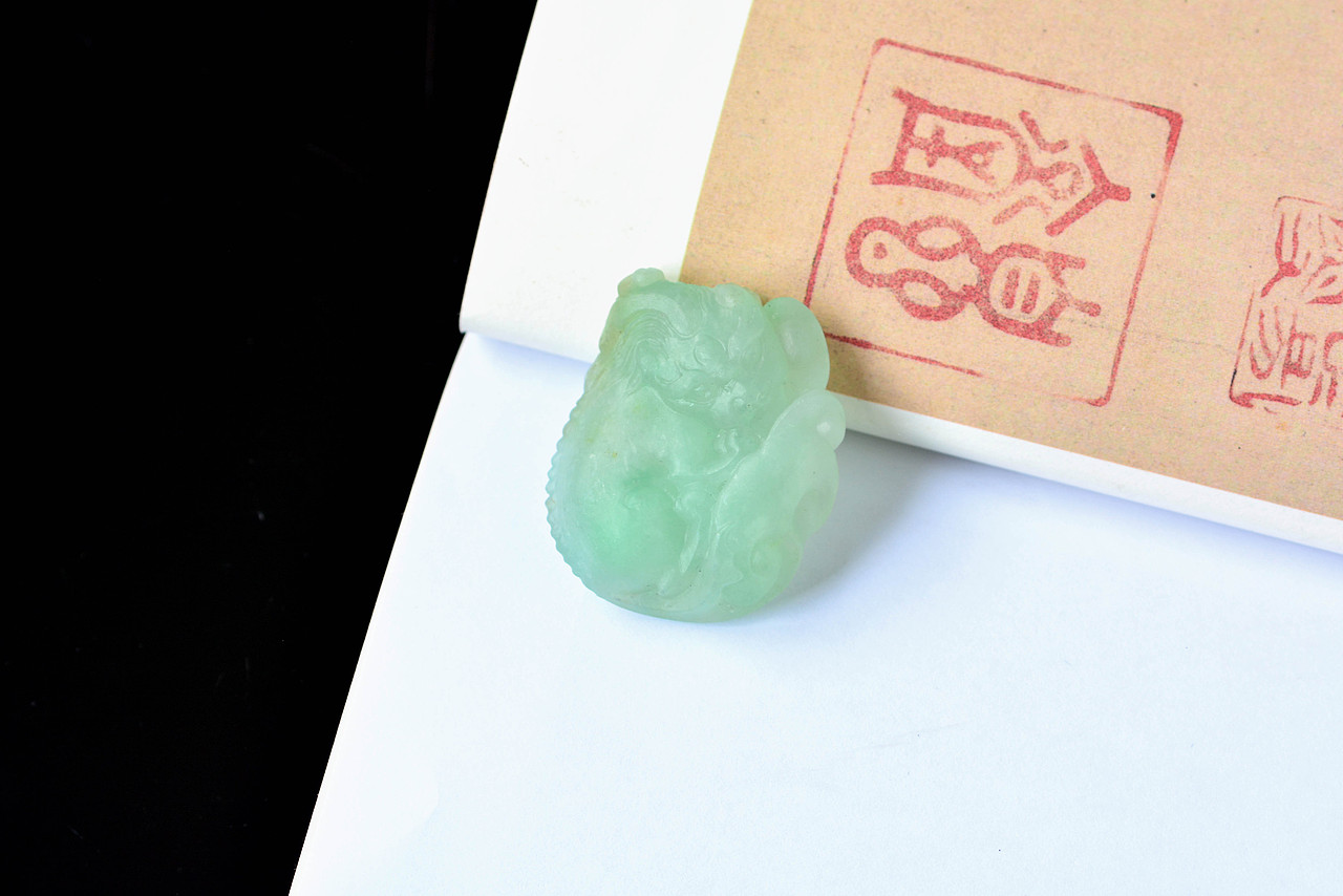 设计师作品|瑞兽翡翠吊坠