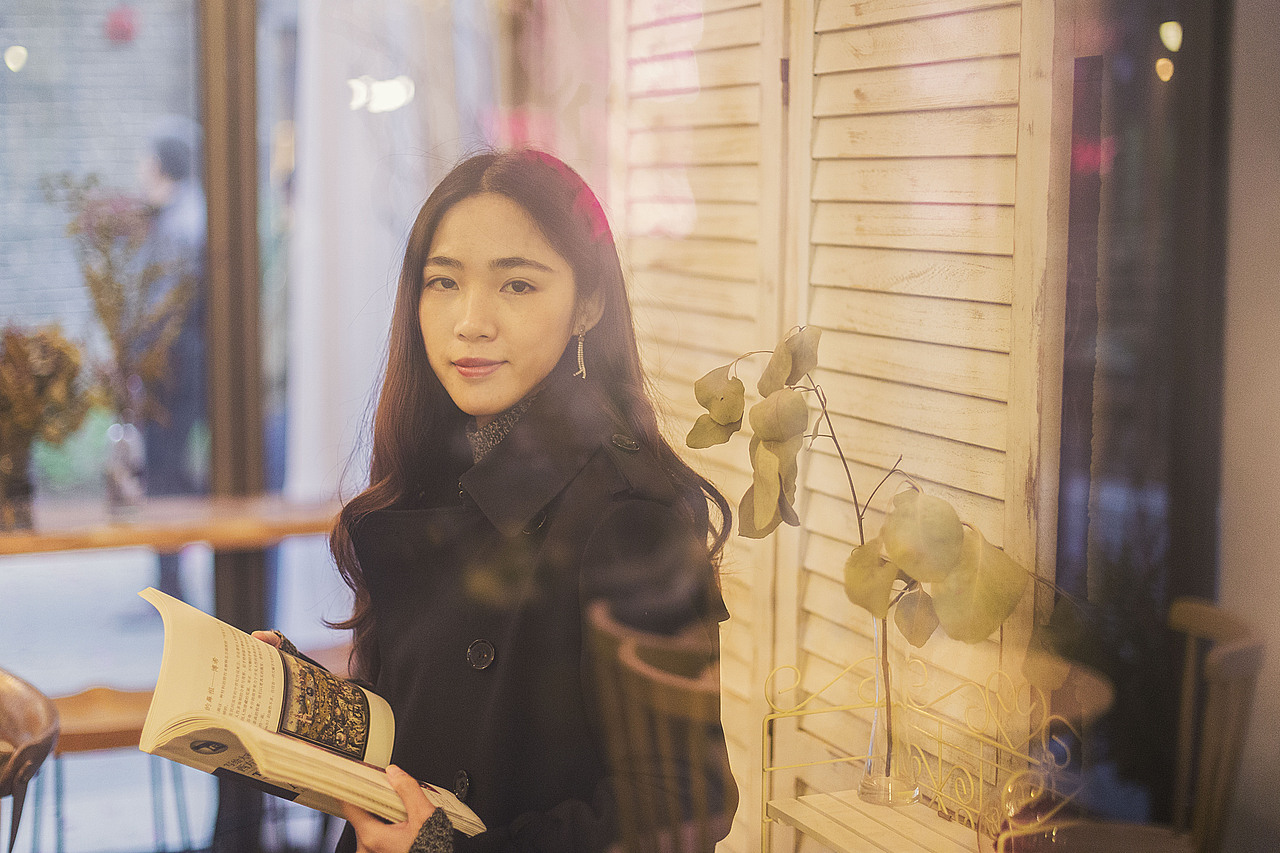 转角咖啡店（图ZMTEyNjQxOTEy） - 人像摄影 - 站酷设计师Qiyan启言原创素材 - 站酷ZCOOL