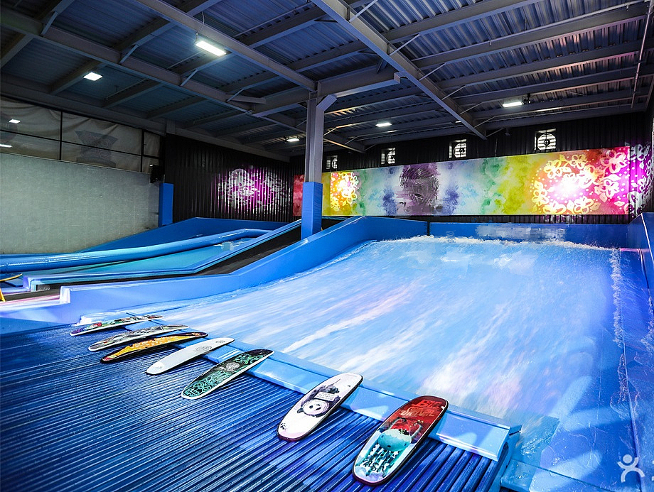 人工造浪机,模拟水上冲浪设备,移动式水上冲浪|工业/产品|其他工业