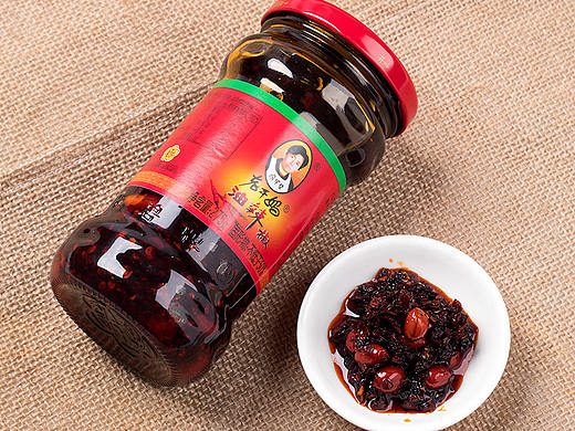 老干妈一屏化网站改版（个人主页-ZMjQ5MDIxNTI=） - 企业官网 - 站酷设计师爱跳街舞的小橘喵原创素材 - 站酷ZCOOL