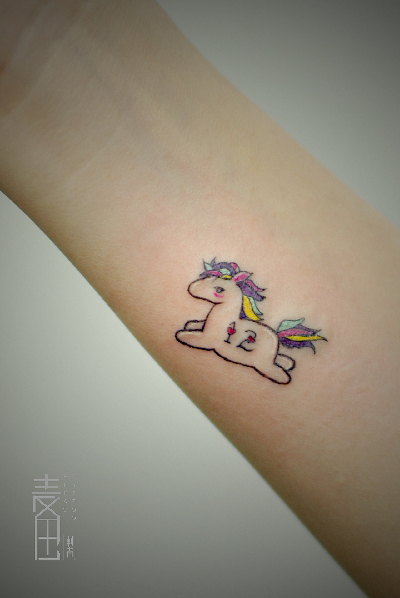 两只小马驹（图ZODAzNDYyMDg=） - 其他手工艺 - 站酷设计师lwp200原创素材 - 站酷ZCOOL