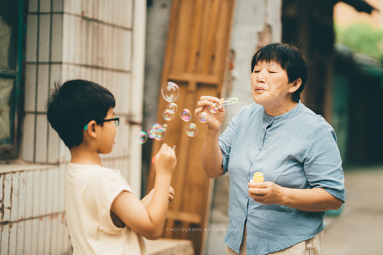 端午安康-和奶奶一起拍照过端午（图ZMzAzNTUzODgw） - 人像摄影 - 站酷设计师emma_fancy原创素材 - 站酷ZCOOL