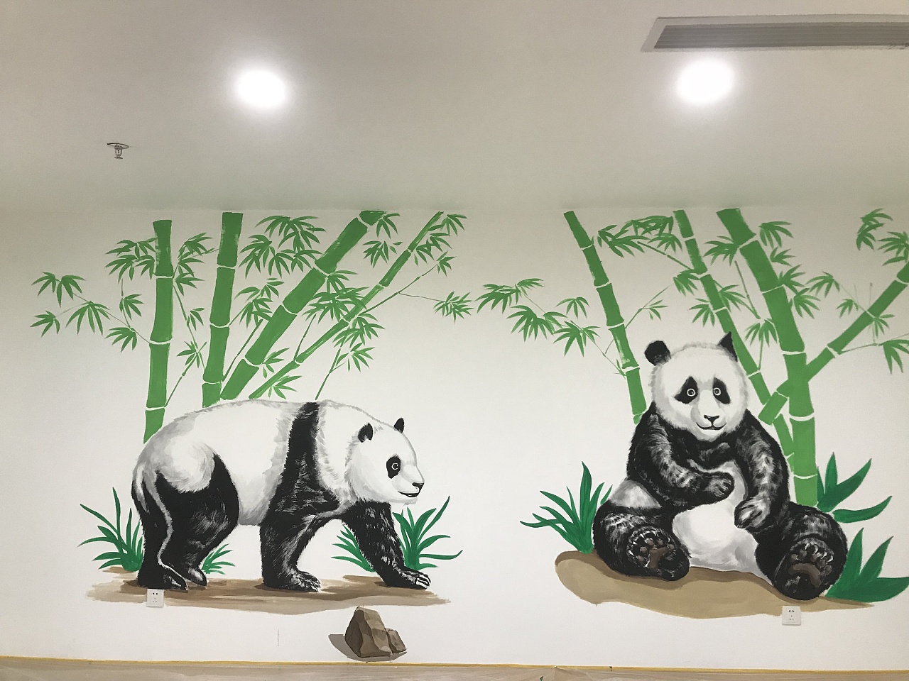 熊猫竹子墙绘图片