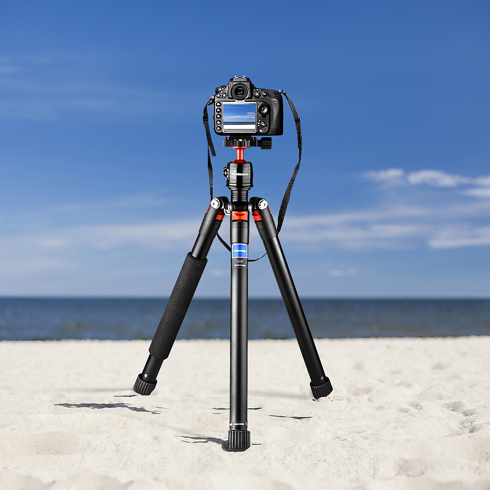 三脚架场景图设计