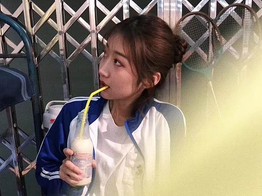 人像摄影女（个人主页-ZNDcxOTMwOTI=） - 人像摄影 - 站酷设计师一口一个小包子原创素材 - 站酷ZCOOL