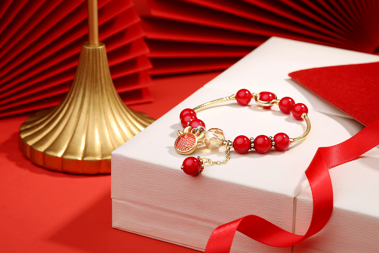牛年手链预售图（图ZMjM5MjU0Nzc2） - 产品摄影 - 站酷设计师天降lmaty原创素材 - 站酷ZCOOL