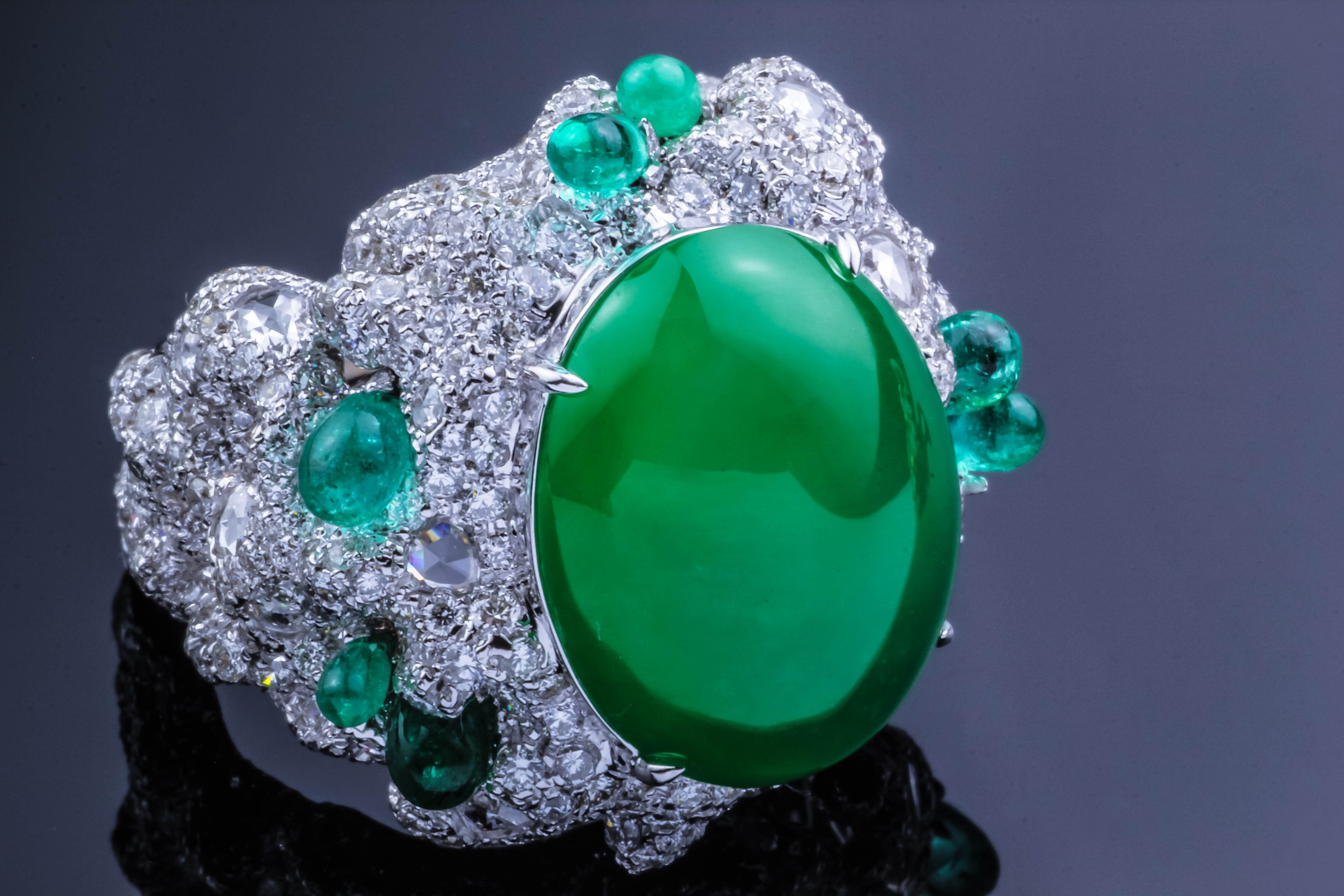 张瑾瑜珠宝设计作品 翡翠祖母绿戒指