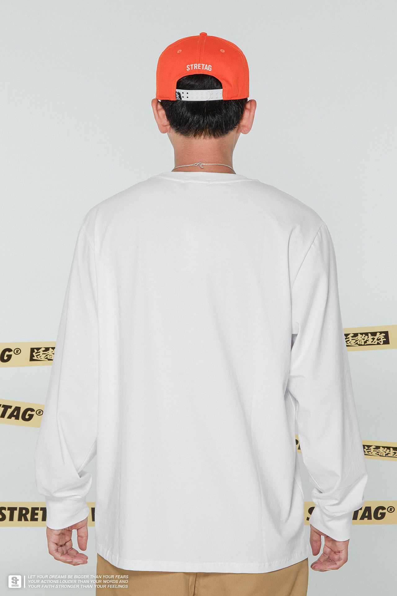 stretag初秋新款休闲情侣款套头纯白色印花字母卫衣