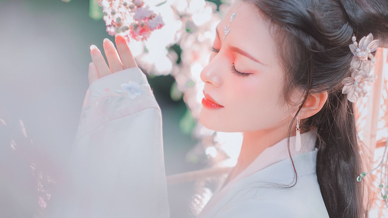 《花神录-紫薇》（图ZMjIyNjc1NjYw） - 人像摄影 - 站酷设计师钦钦子Emma原创素材 - 站酷ZCOOL