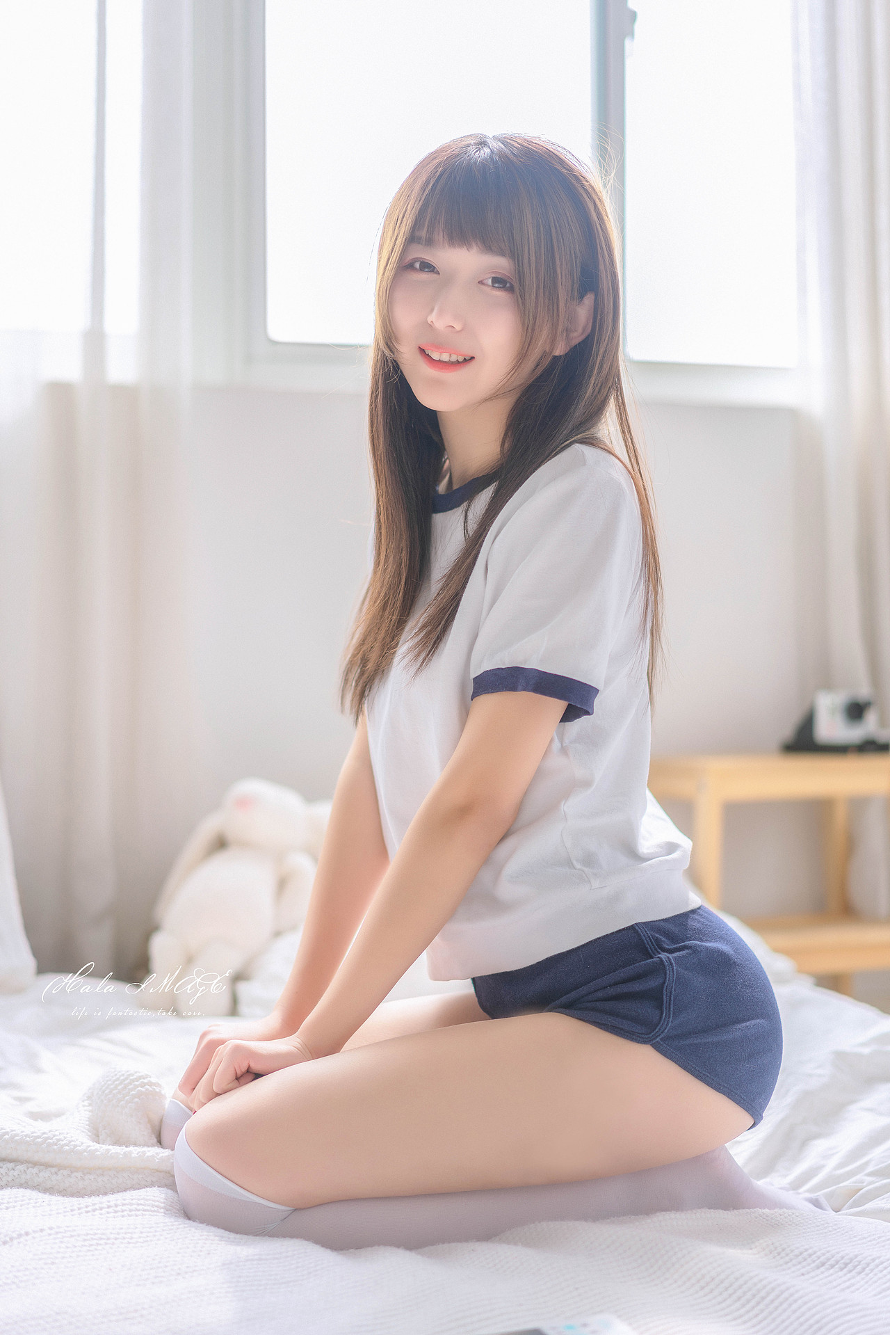 遥远的你（图ZMTQ4NjUxNDM2） - 人像摄影 - 站酷设计师顾小白Hala原创素材 - 站酷ZCOOL