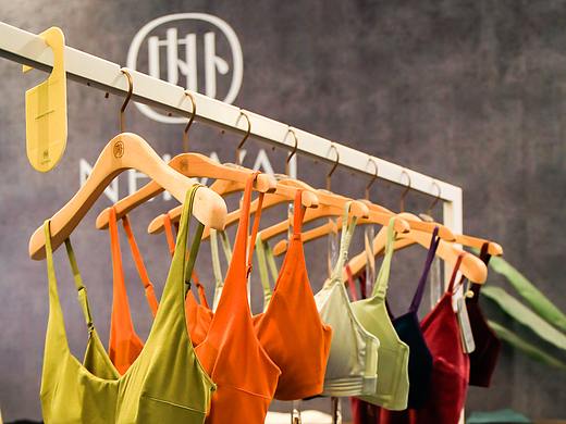 内外内衣VIP会员沙龙