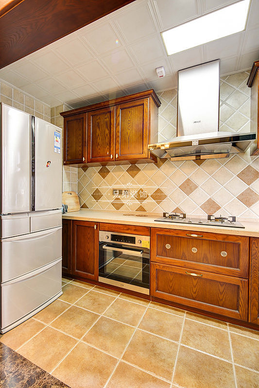 龙湖两江新宸美式风格(160平)设计方案效果