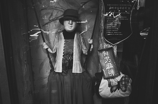 街头－－GR03（图ZMTcyNTkxODg=） - 人文/纪实摄影 - 站酷设计师ryanyst原创素材 - 站酷ZCOOL