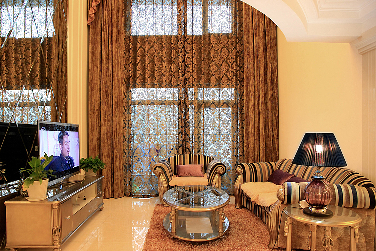 豪宅,还是豪宅。。。