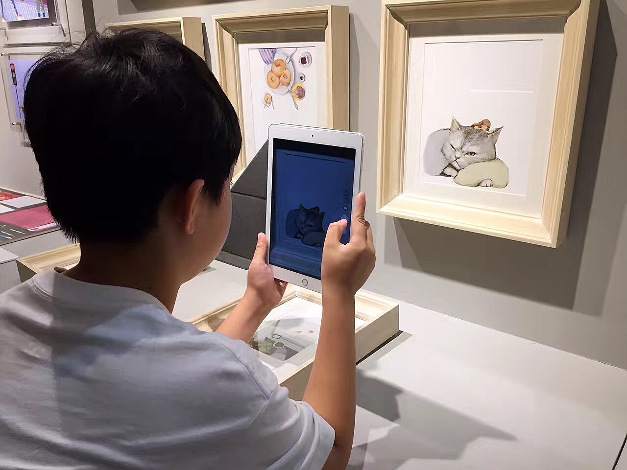 《猫先生和小小人》