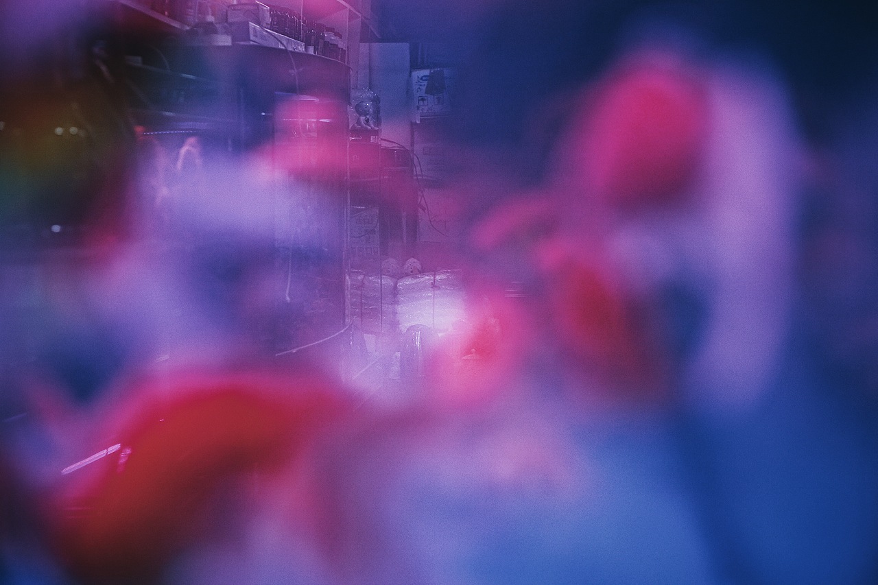 我不是你观赏的鱼（图ZNzY4MjY2MzI=） - 宠物摄影 - 站酷设计师崖鱼原创素材 - 站酷ZCOOL
