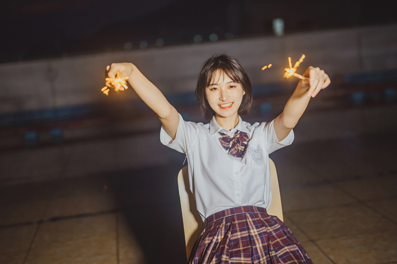 仙女棒（图ZMjY5NzU5MzI0） - 人像摄影 - 站酷设计师聪默原创素材 - 站酷ZCOOL