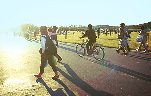 日光行（图ZMTc5MzMwNA==） - 人文/纪实摄影 - 站酷设计师pinkmana原创素材 - 站酷ZCOOL