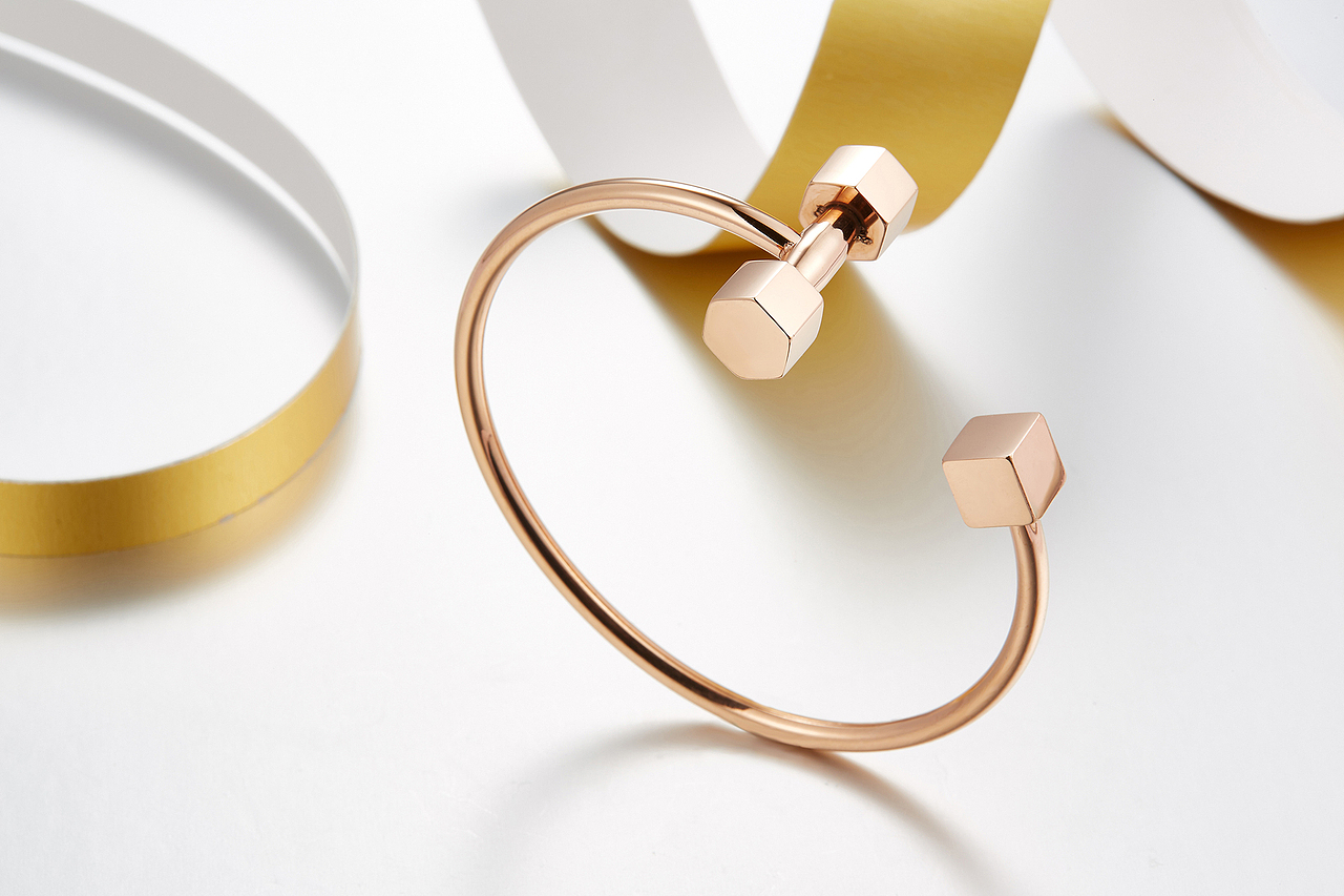 商业珠宝黄色场景首饰拍摄