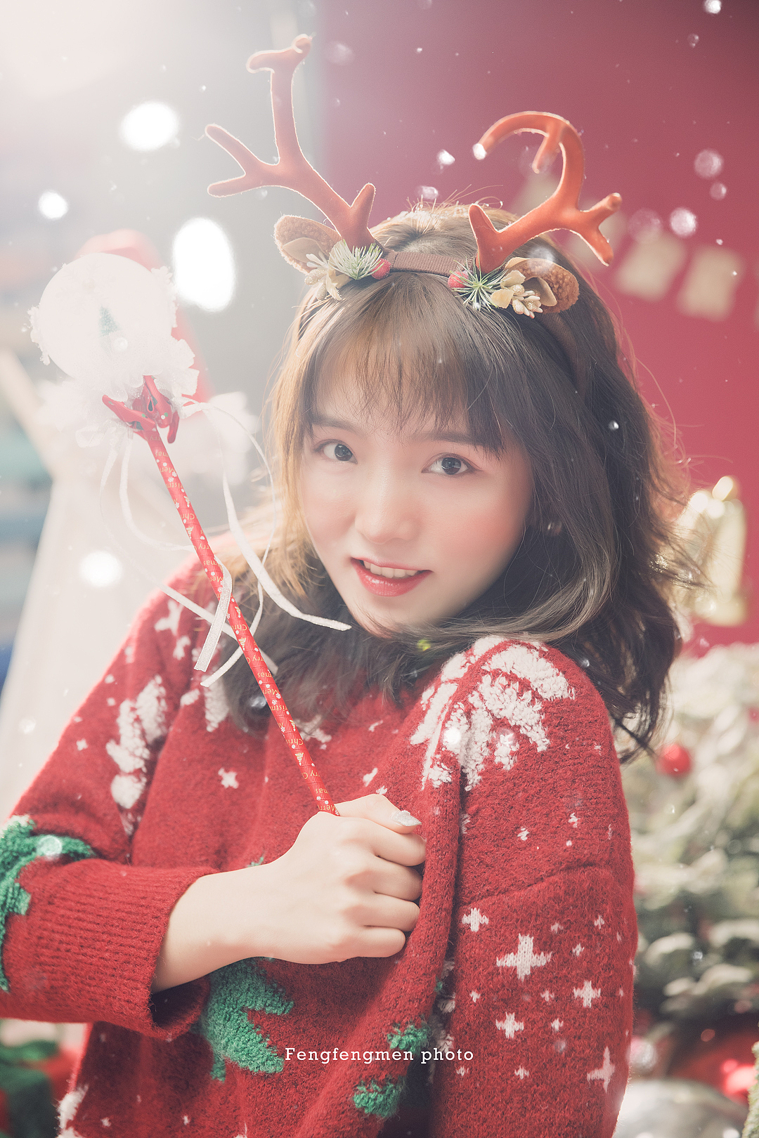 红色圣诞小鹿（图ZMjM1NTI2NjMy） - 人像摄影 - 站酷设计师wolfofking原创素材 - 站酷ZCOOL
