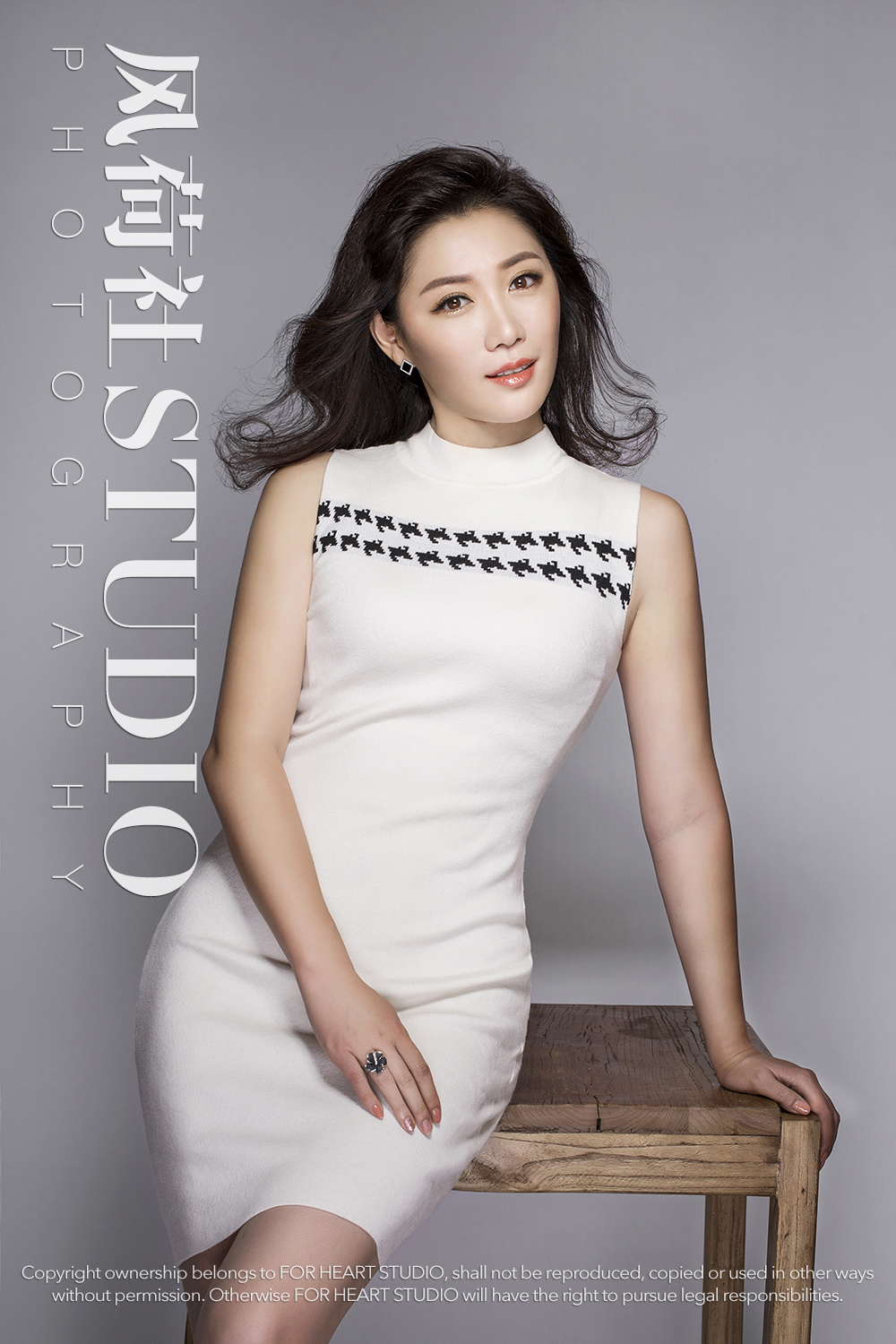 【山东卫视主播周诺】主持人形象照