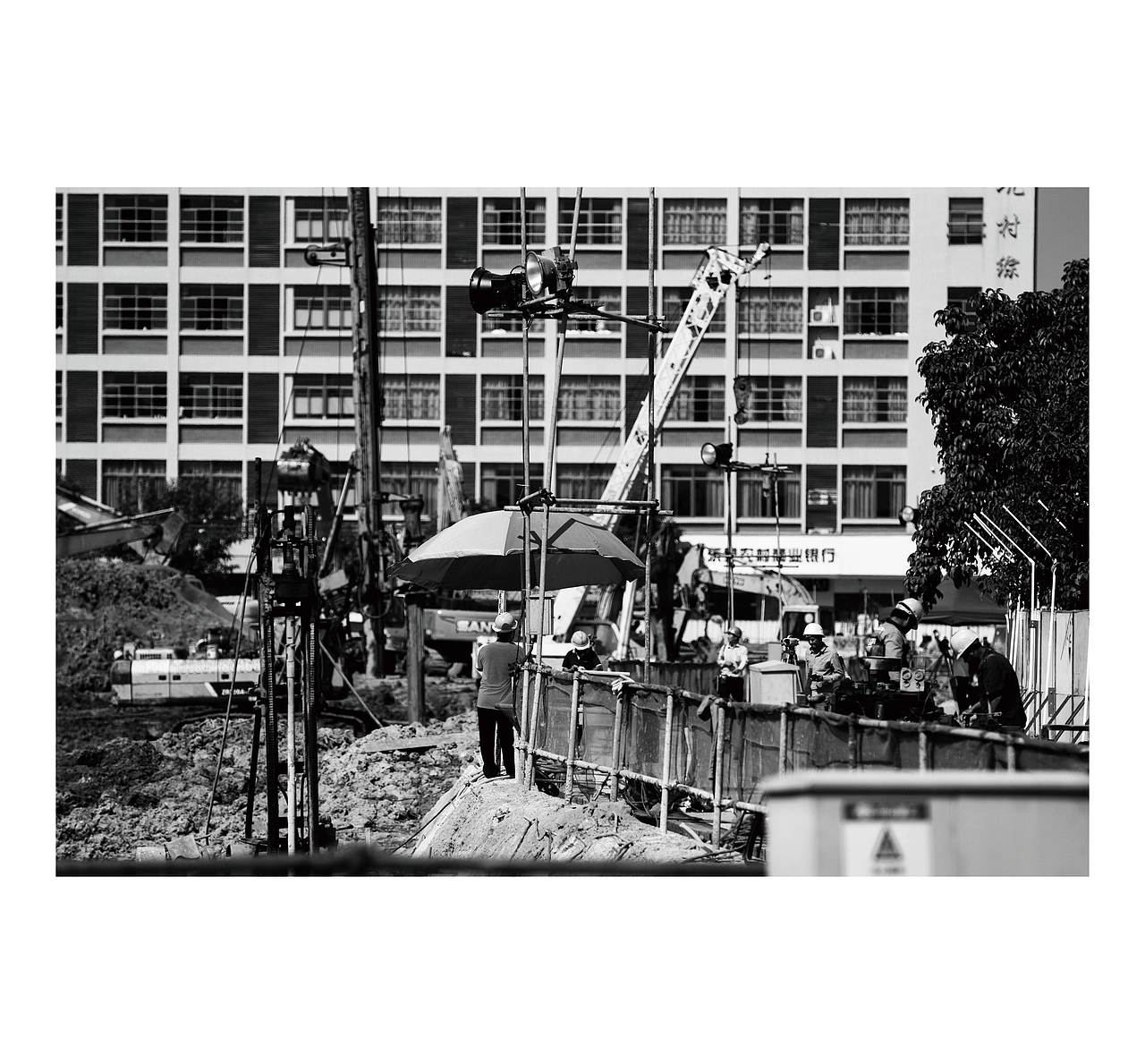 东莞《城市英雄》影视设计（图ZMTk2MDg3MzA0） - 环境/建筑摄影 - 站酷设计师肯德基炸薯条原创素材 - 站酷ZCOOL