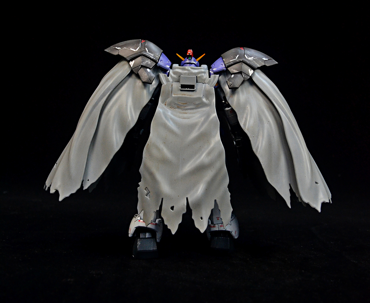 万代mg沙漠高达改ew版