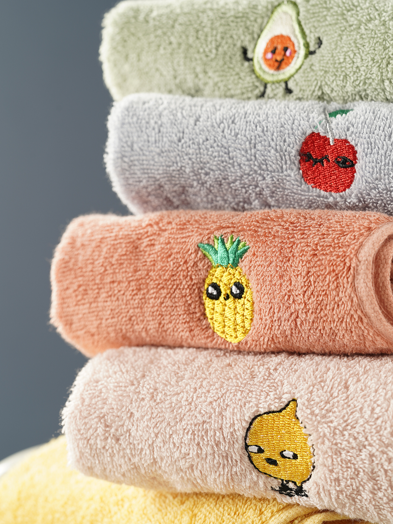 瘋狂菠蘿視覺 毛巾一組（圖ZMjA5NjU0MjA0） - 產(chǎn)品攝影 - 站酷設(shè)計師瘋狂菠蘿原創(chuàng)素材 - 站酷ZCOOL