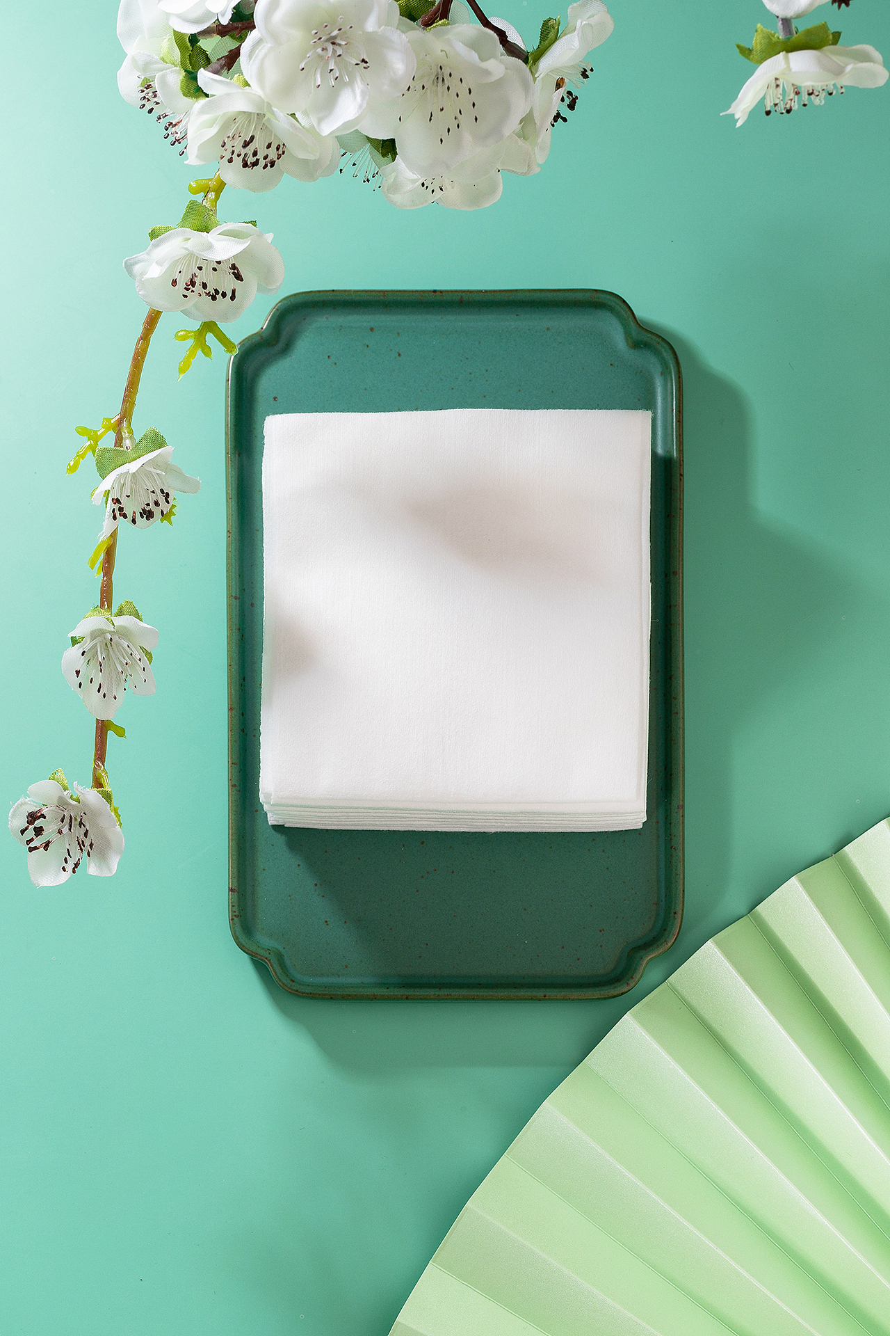 创意摄影 × 个人护理洗脸巾 × 清雅婉约 × 辰光摄影