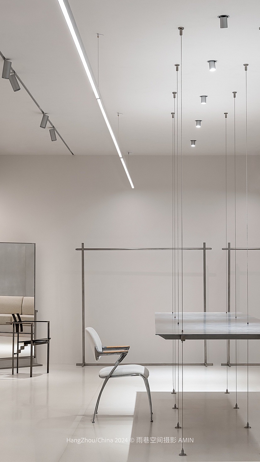 ECHO|线与面的纯粹