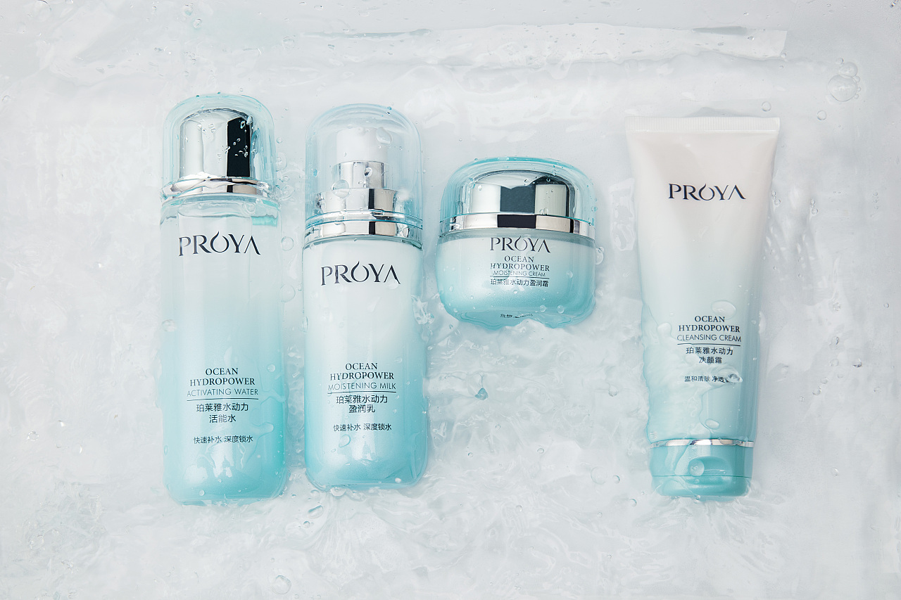 珀莱雅新水动力套装场景图