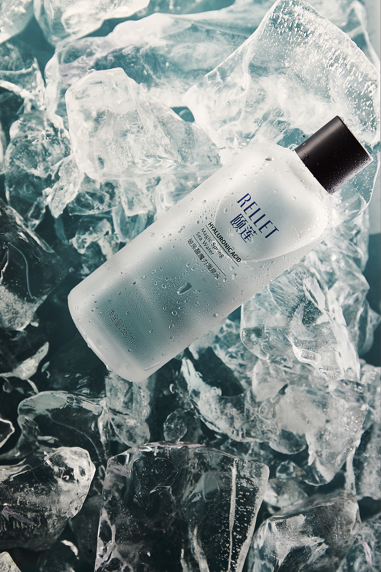 颐莲爽肤水/锦衣卫（图ZMjAxNzIzODA0） - 产品摄影 - 站酷设计师锦衣卫工作室原创素材 - 站酷ZCOOL