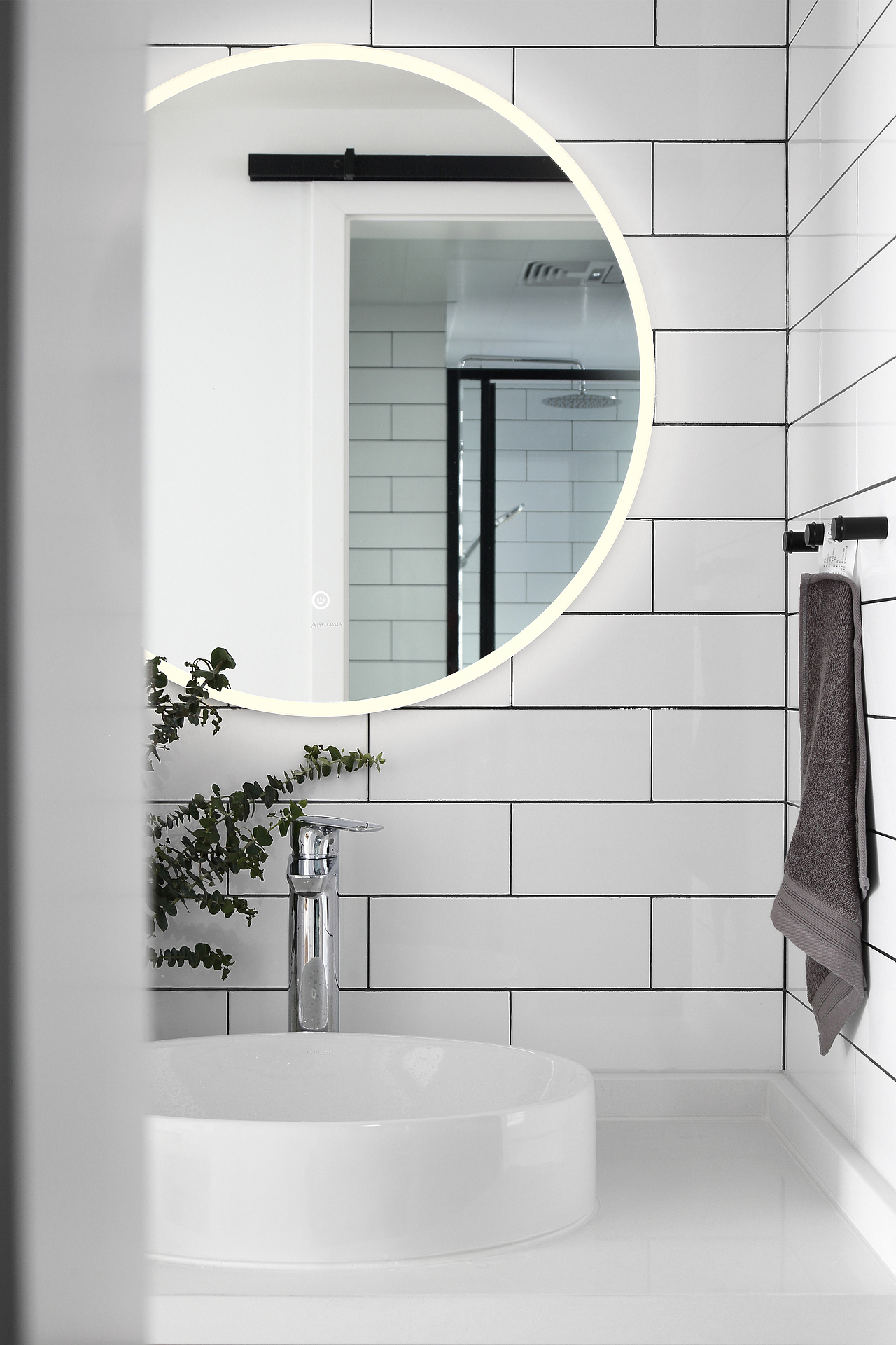 不断“生长”的家 丨 翁宅