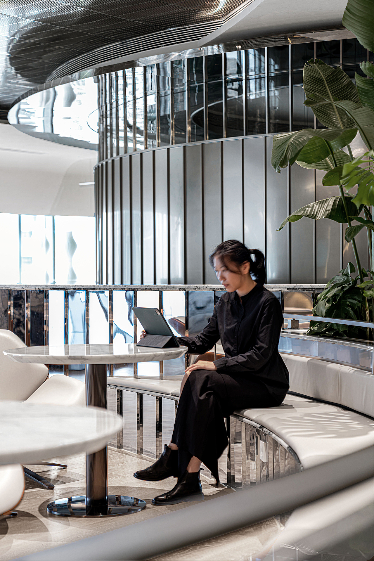 以无界，致未来，多元场景演绎城市CBD风尚（图ZMjY4MjI4NDQ4） - 商业空间设计 - 站酷设计师峻佳设计KarvOne原创素材 - 站酷ZCOOL