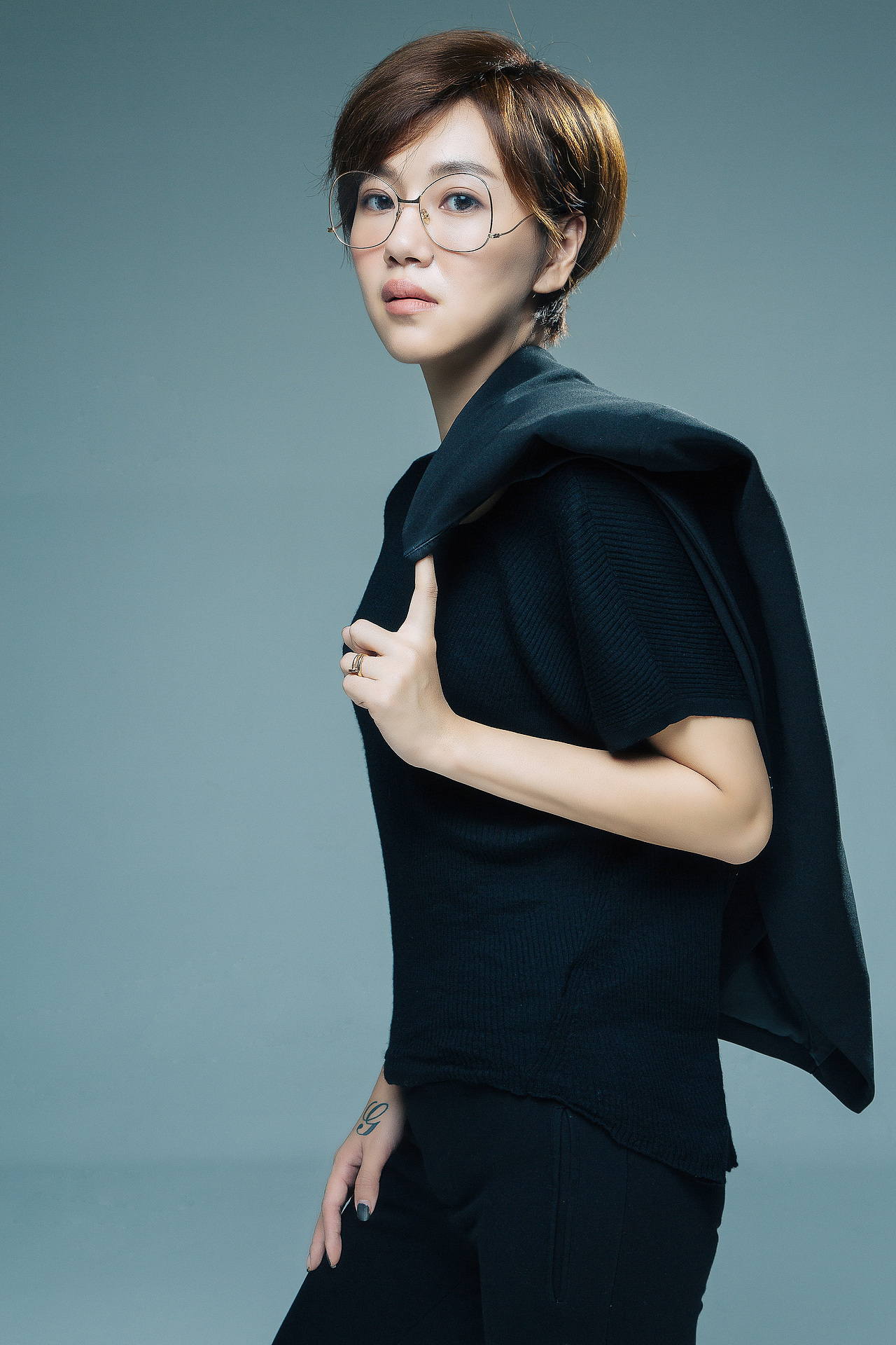 大表姐的形象照