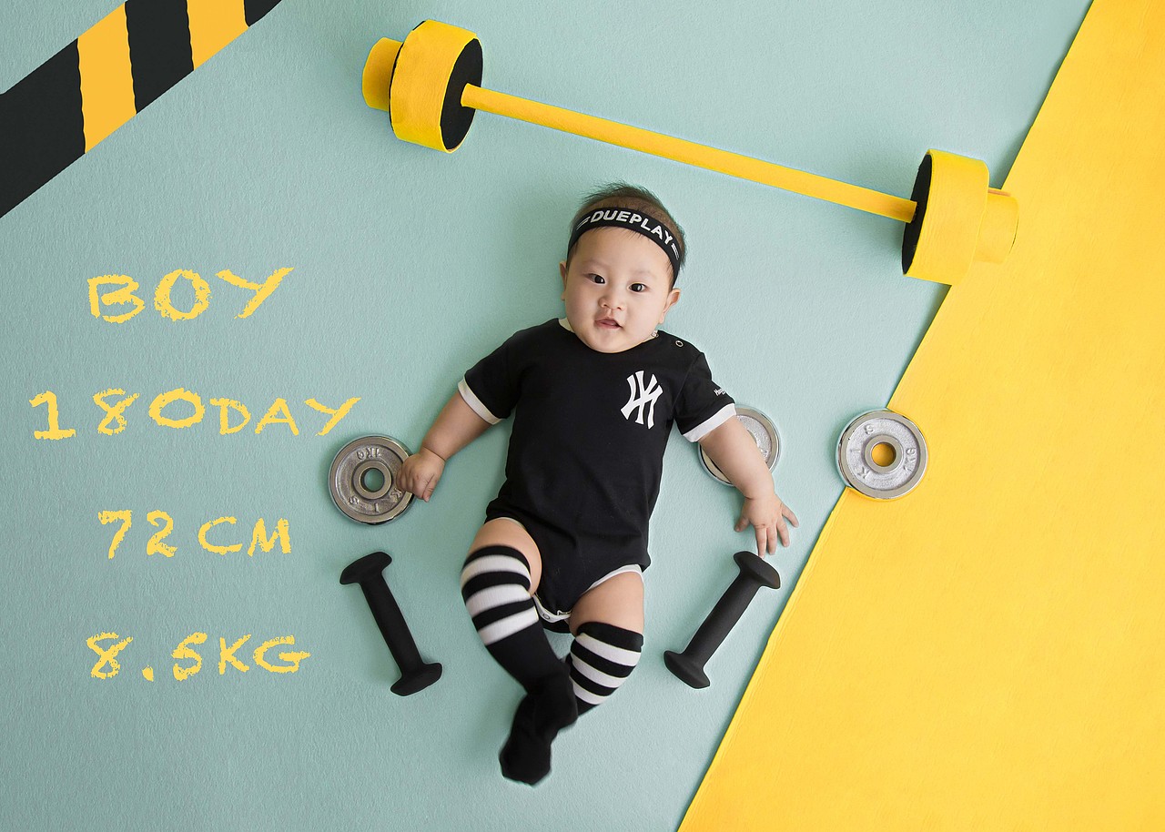 百天宝宝男孩场景