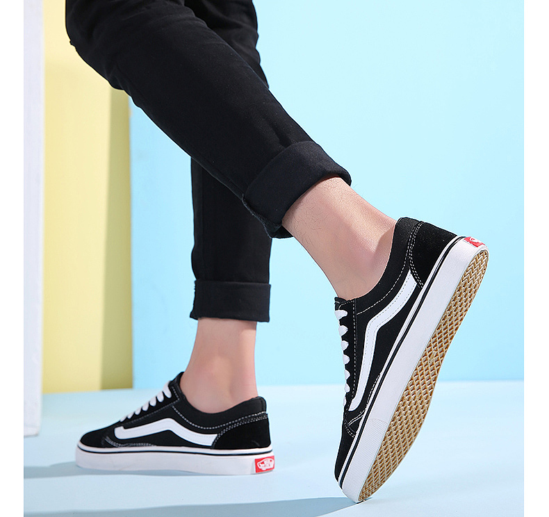 情侣板鞋详情设计