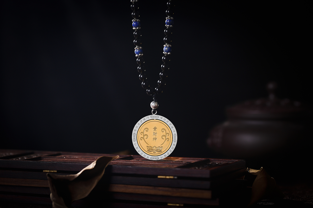 珠寶黃金吊墜拍攝（圖ZMTczMTI4MDQ0） - 產(chǎn)品攝影 - 站酷設(shè)計師沒有青春的喇叭原創(chuàng)素材 - 站酷ZCOOL