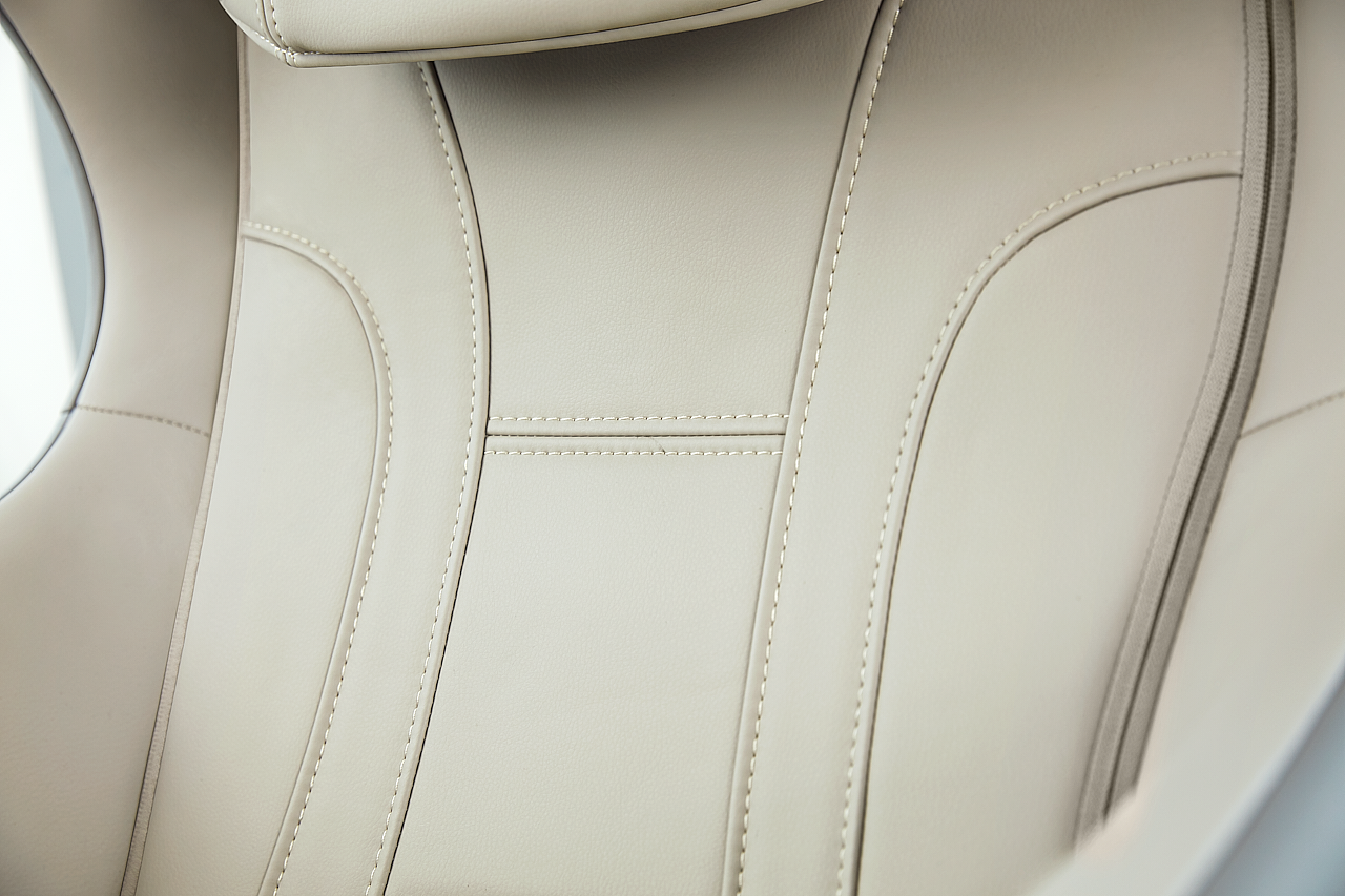 平面｜乐范AI智能按摩椅