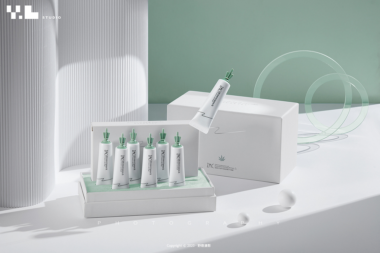 ZMC植美村CBD套装 | 美妆摄影 | 野鹿摄影（图ZMjMwMjUzMDcy） - 产品摄影 - 站酷设计师野鹿摄影原创素材 - 站酷ZCOOL