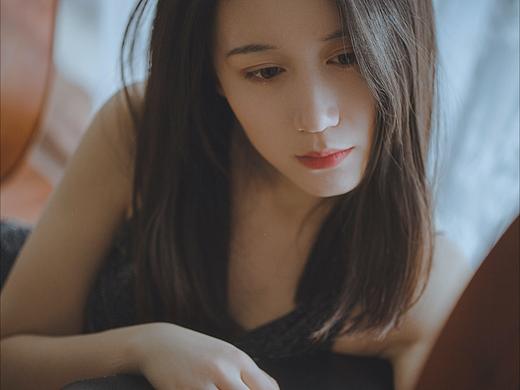 像影子追着光梦游