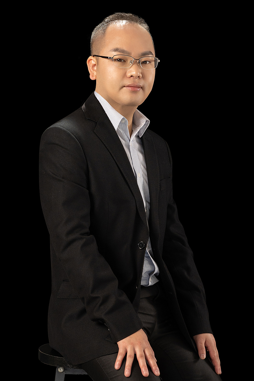 公司个人形象照|摄影|人像摄影|米斯特lee7140 - 原创作品 - 站酷