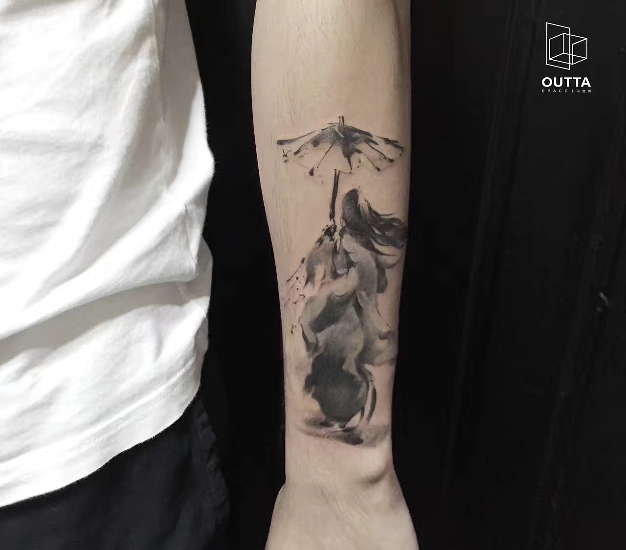 水墨古风纹身 古代帅哥哦