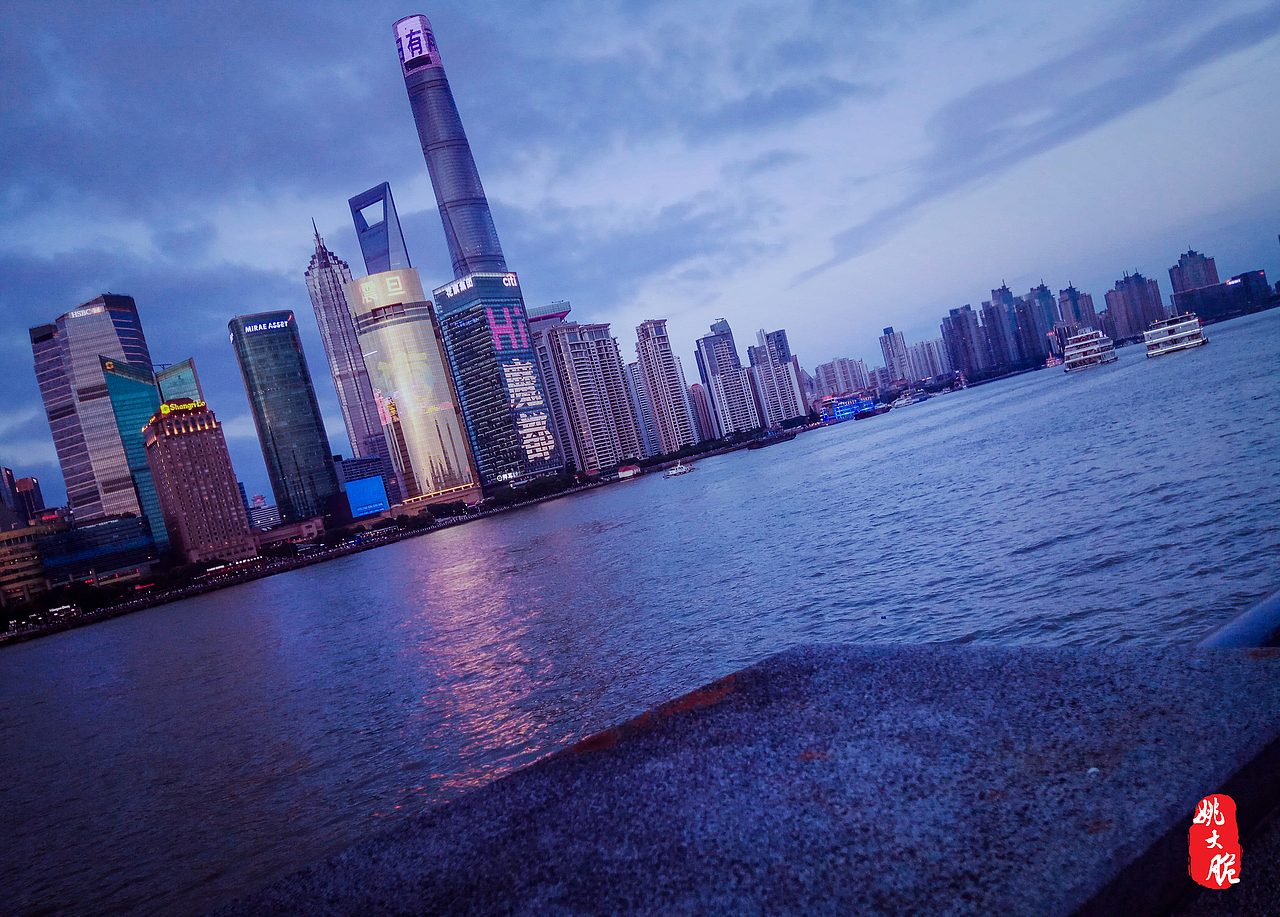 上海外滩游玩随手拍（图ZMTE4OTU0MjM2） - 环境/建筑摄影 - 站酷设计师姚永礼原创素材 - 站酷ZCOOL