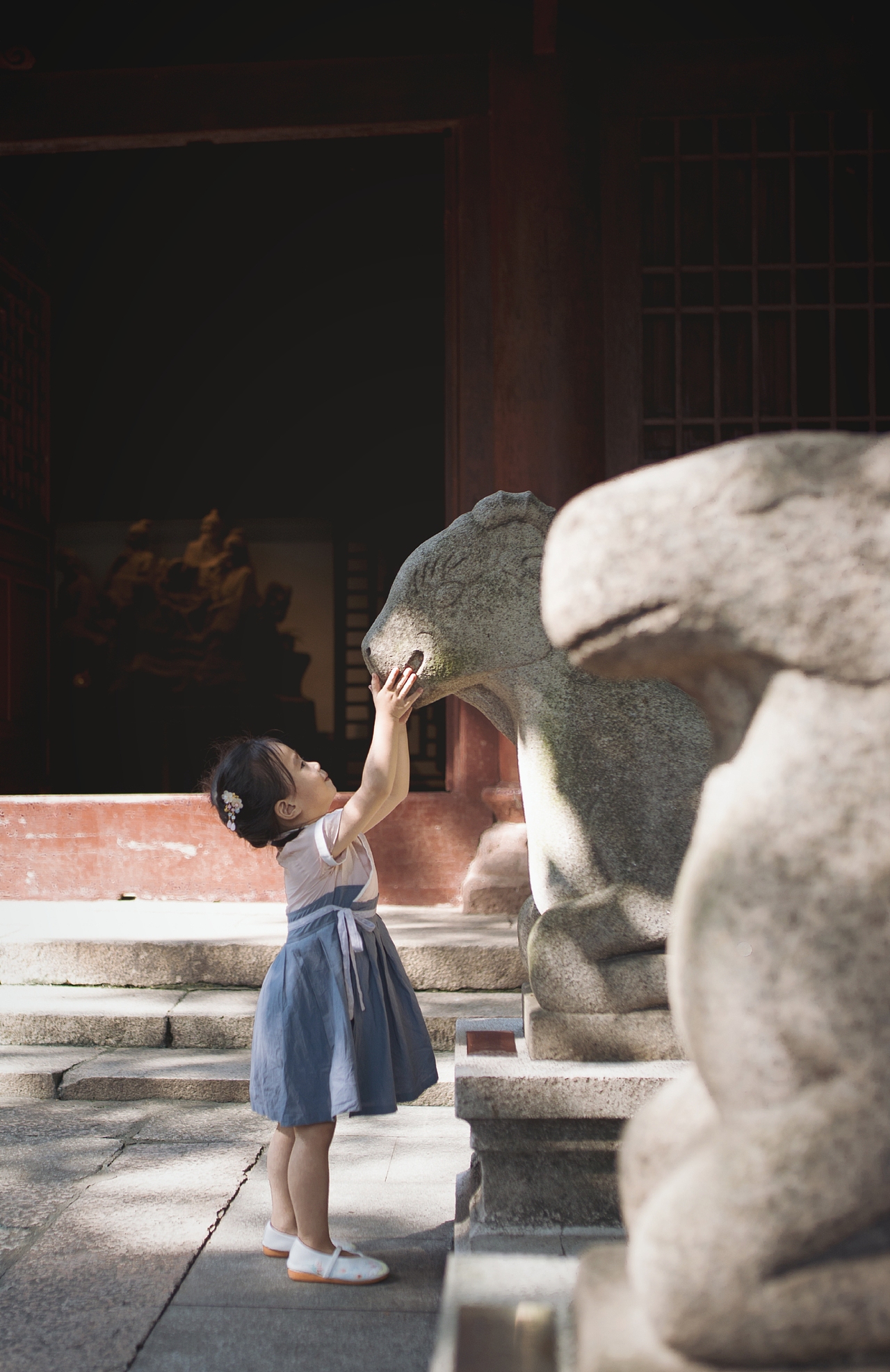 呼一口仙气（图ZMjI3NTMyMjE2） - 人像摄影 - 站酷设计师K米_KMI原创素材 - 站酷ZCOOL