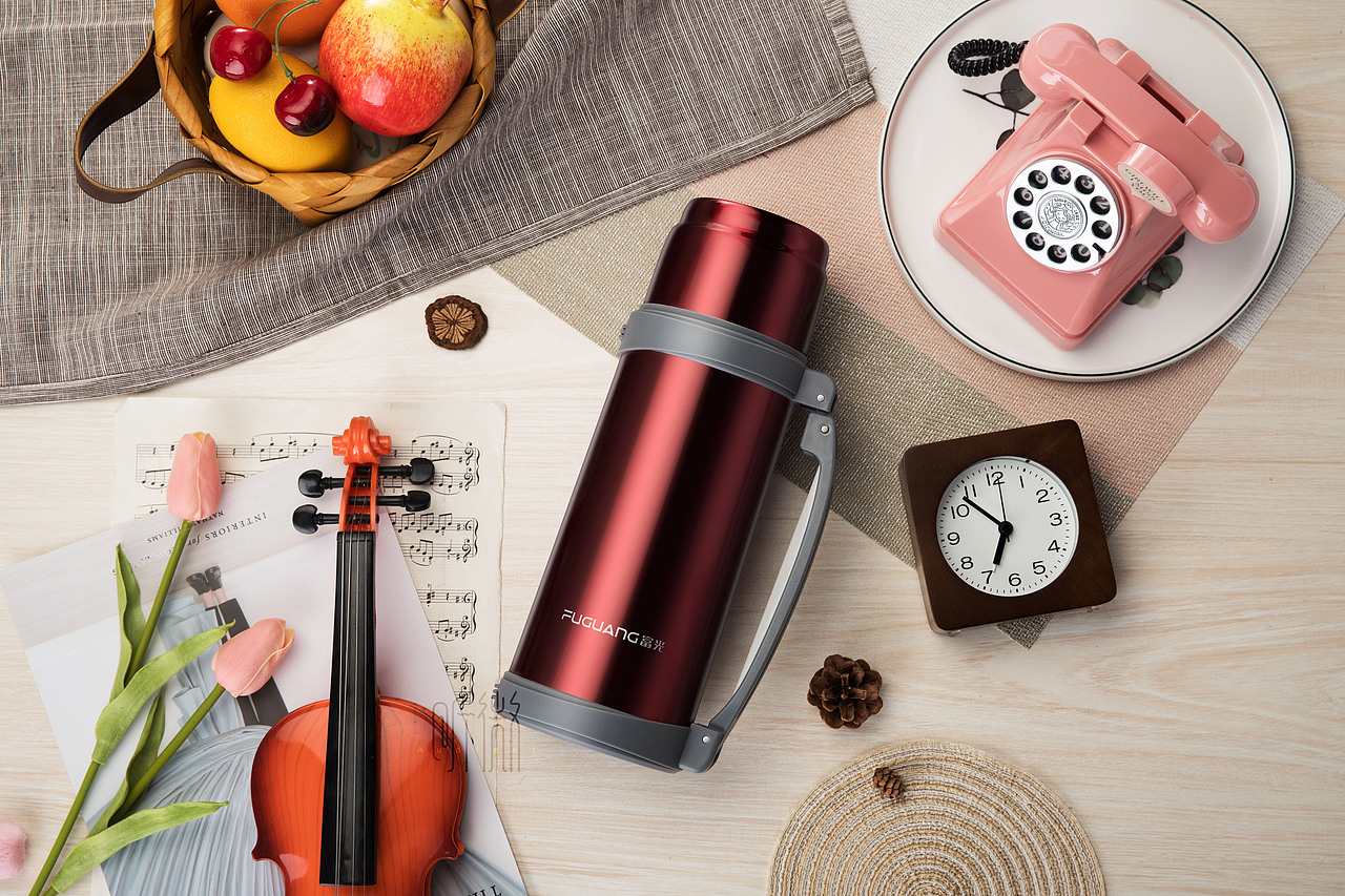 女性家居风保温壶