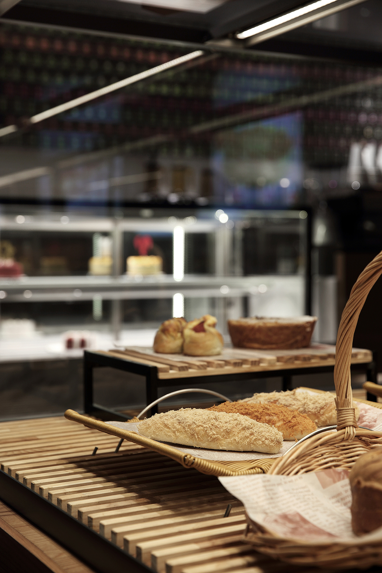 室内设计、餐饮空间设计【艺鼎新作】卡玛王子烘焙店（图ZMTczMDY5MTc2） - 家装设计 - 站酷设计师艺鼎装饰设计原创素材 - 站酷ZCOOL