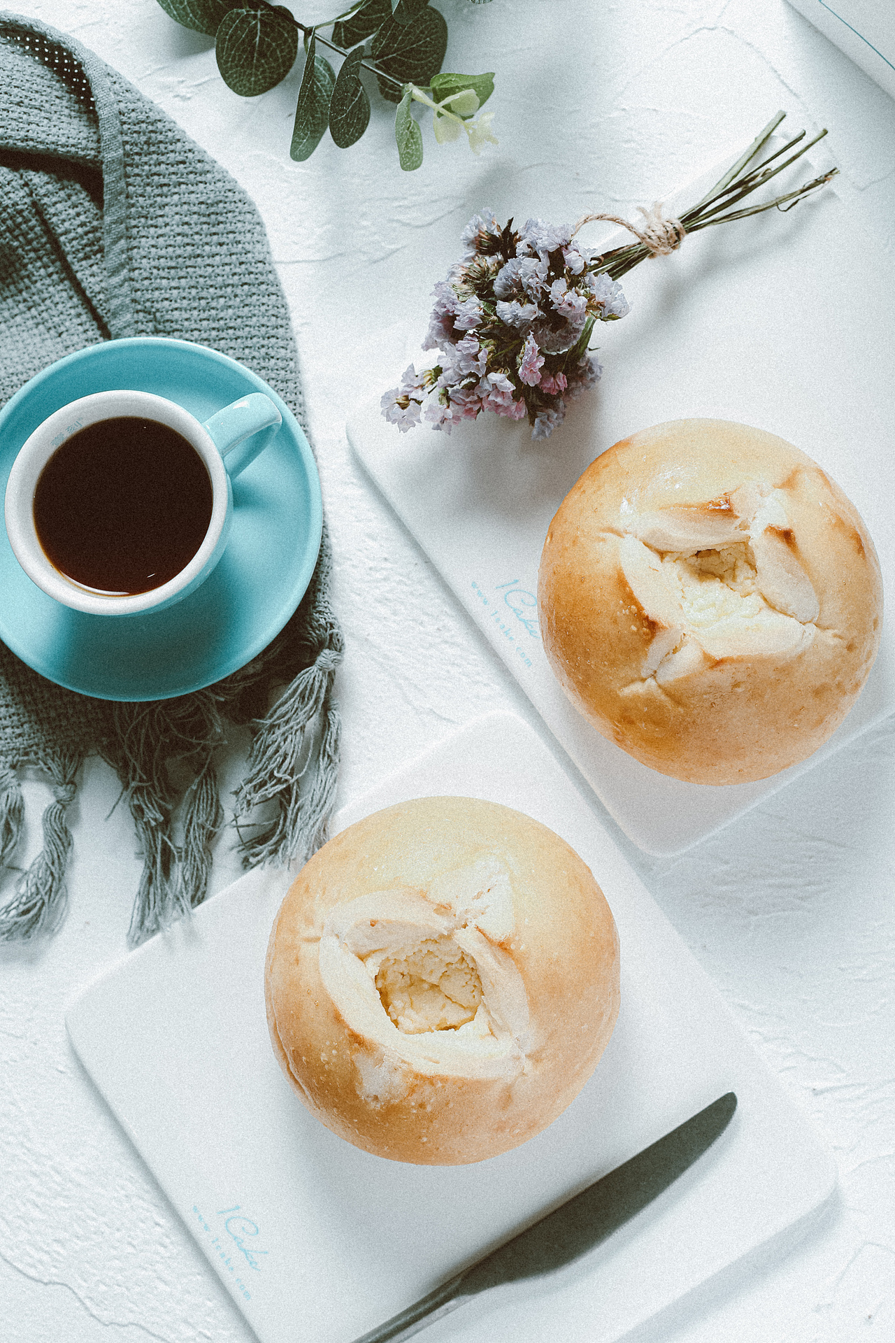 低饱和度的面包你还有食欲吗 | BIN × 7