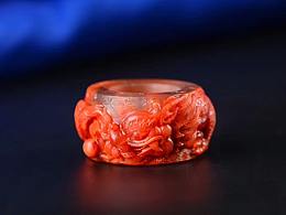 南紅戒指，霸氣側(cè)漏。純手工的雕刻才是精品。